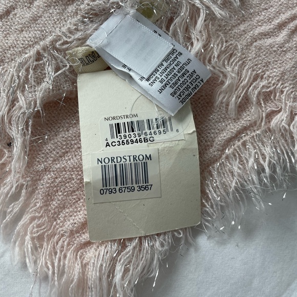 Scarf - Picture 3 of 3